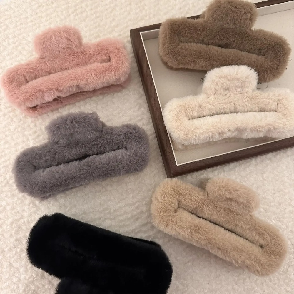 Hair Clip Claw Large - Winter Fluffy Plush Faux Fur Big