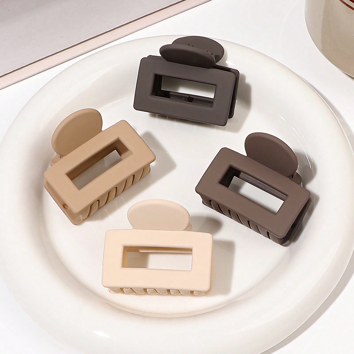 Hair Care Gift Set - 4Pcs Matte Hair Claw Clips for