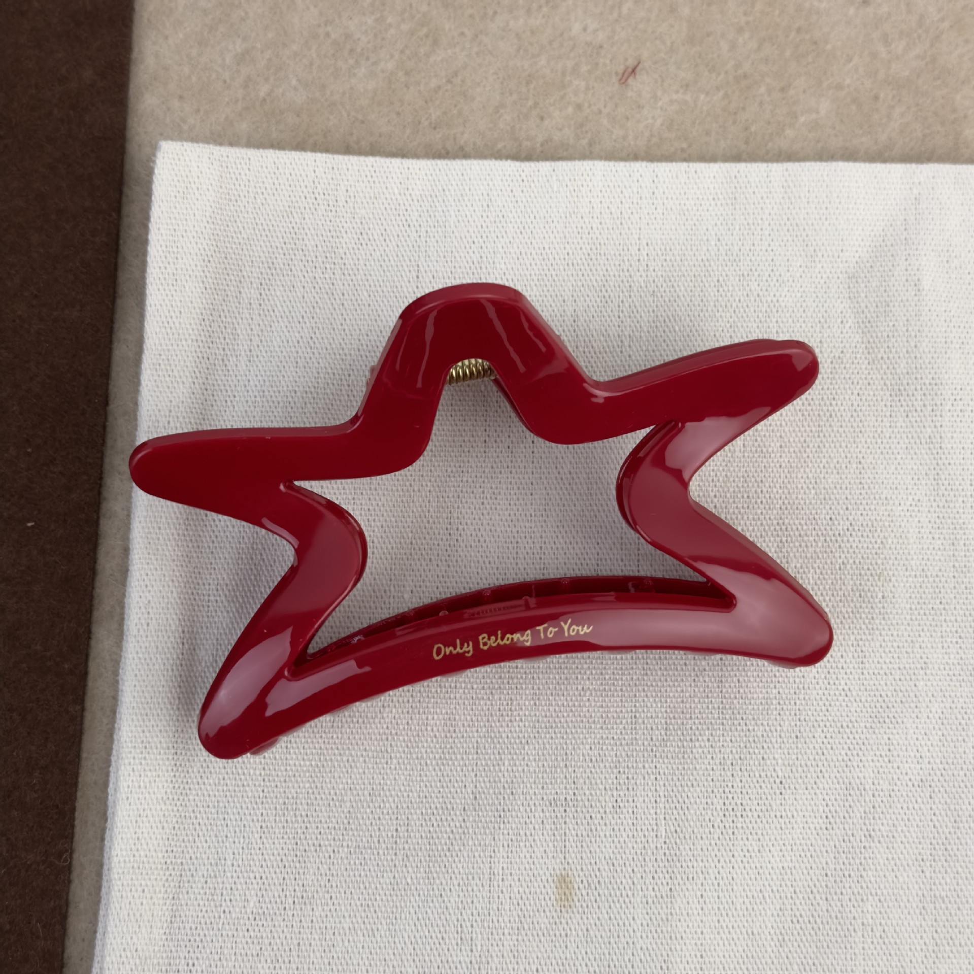 French Red Collection! Large G – Hair Clip Claw Large recenzja i cena