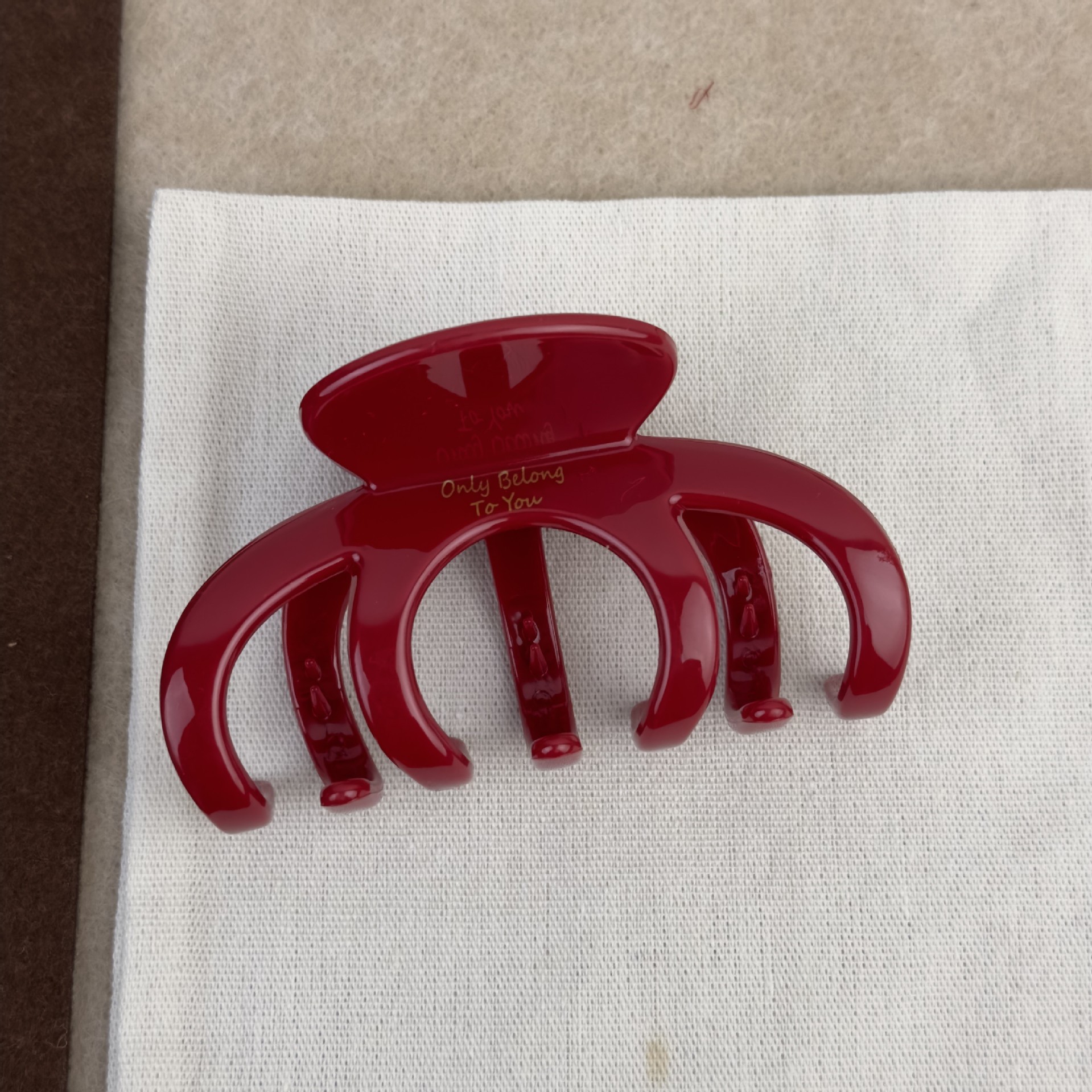 French Red Collection! Large G – Hair Clip Claw Large recenzja i cena