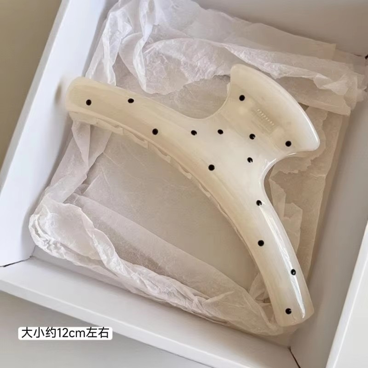 Large-Sized Acrylic Shark Bone – Hair Clip Claw Large recenzja i cena